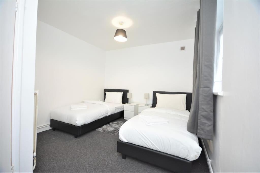 London Zone2 Classic 3 Bedroom Exterior photo